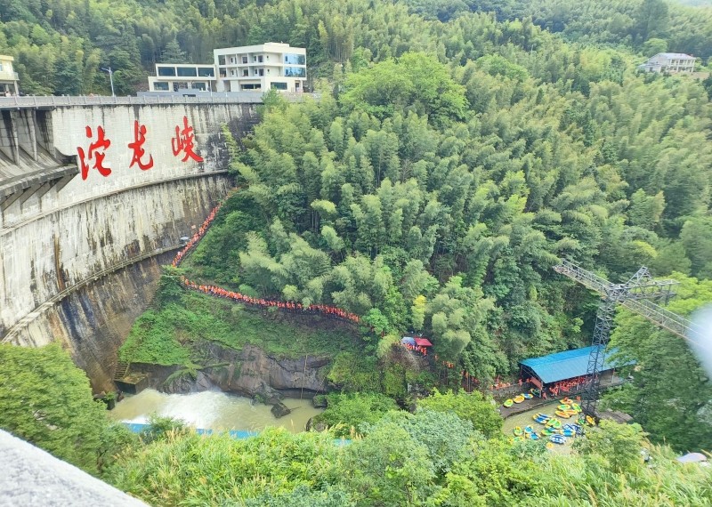 漂流团建,拓展团建,武汉拓展,武汉拓展公司哪家好.jpg